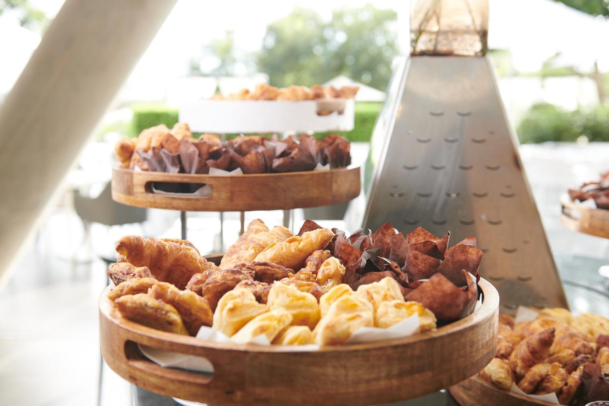 The Capital Pearls Hotel Durban Ngoại thất bức ảnh A selection of pastries