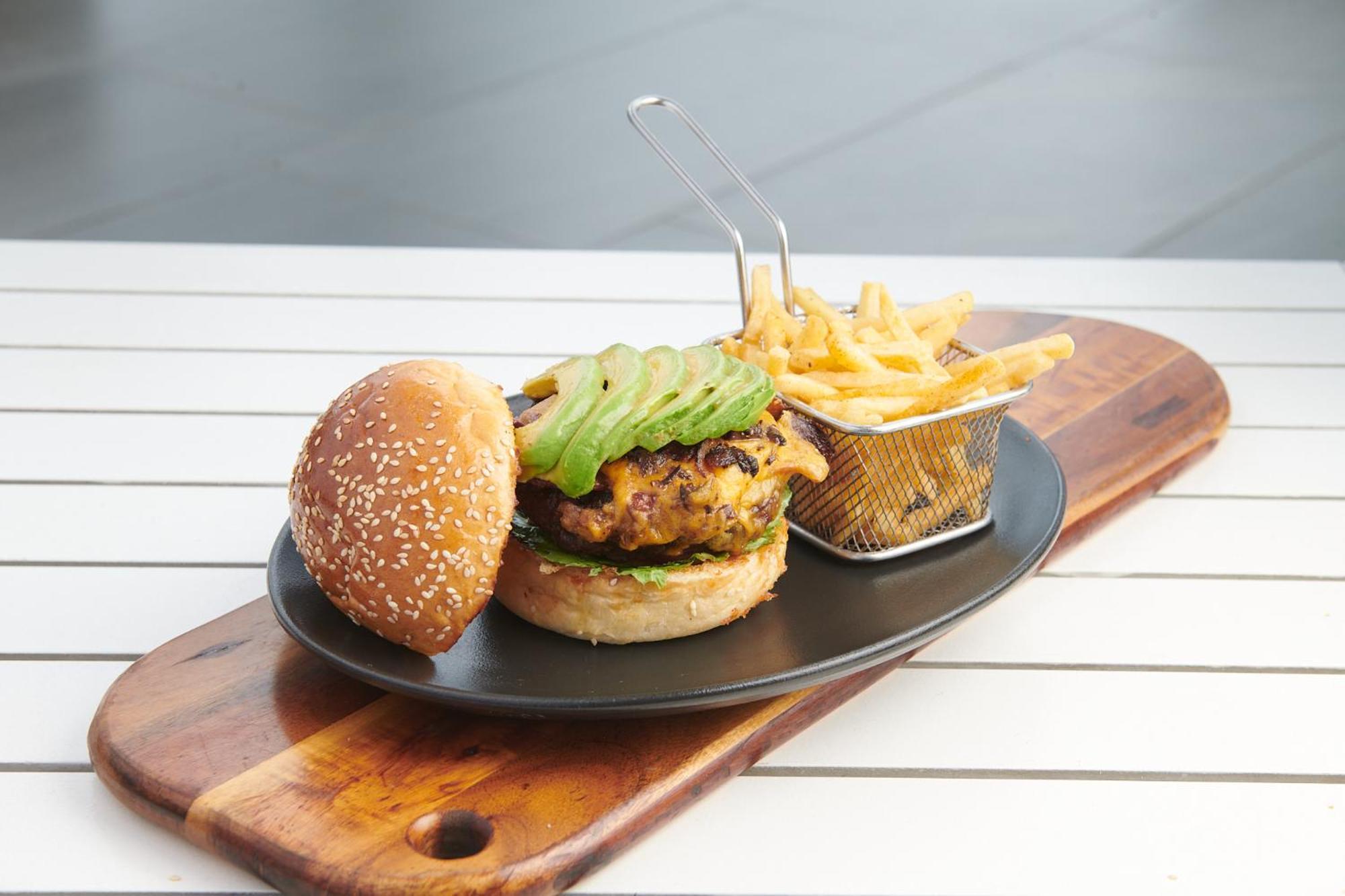 The Capital Pearls Hotel Durban Ngoại thất bức ảnh A vegan burger with avocado and chips