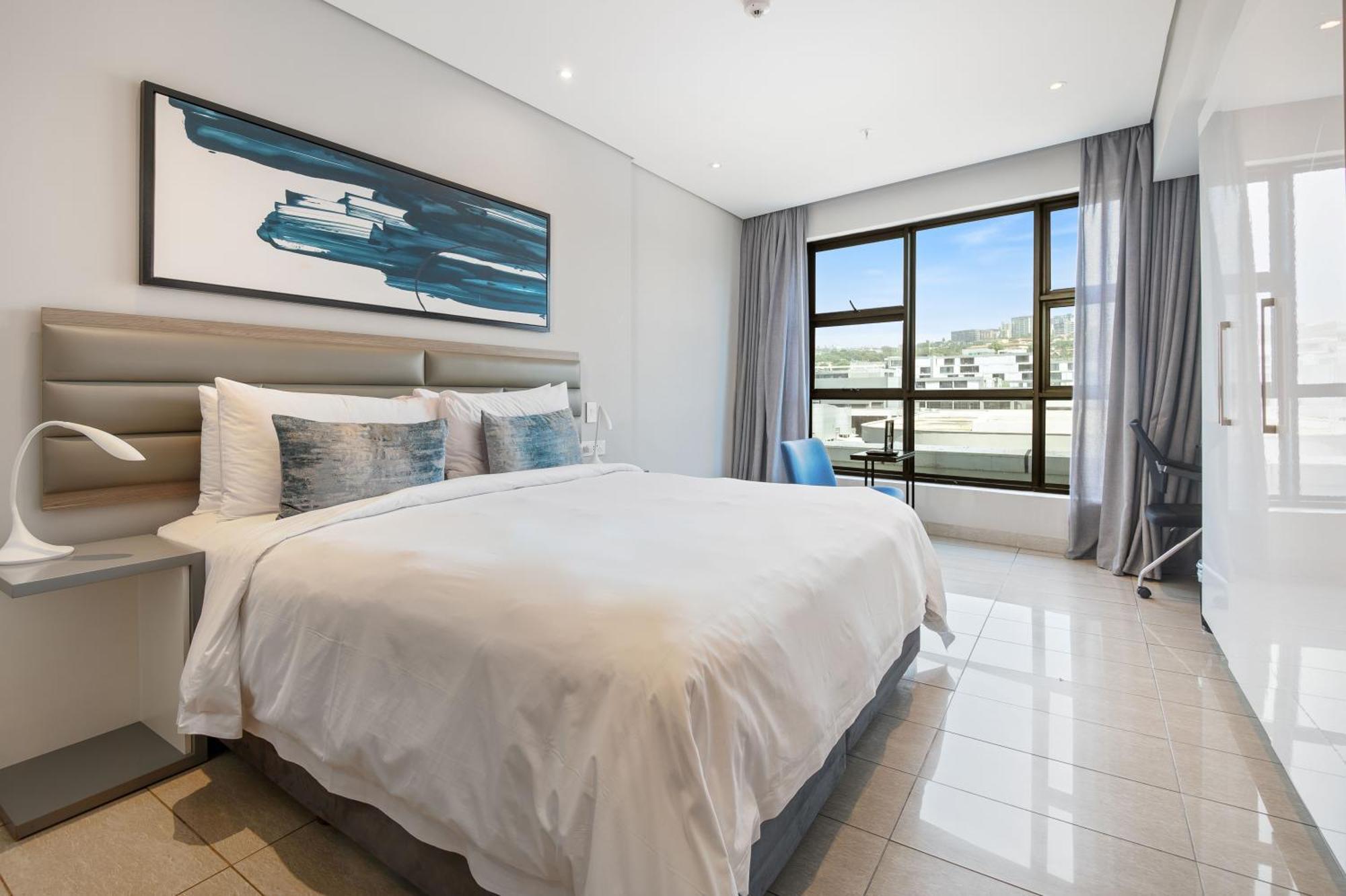 The Capital Pearls Hotel Durban Ngoại thất bức ảnh A bedroom at the hotel